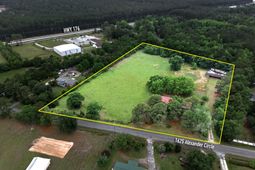 1625 Alexander Circle photo 4