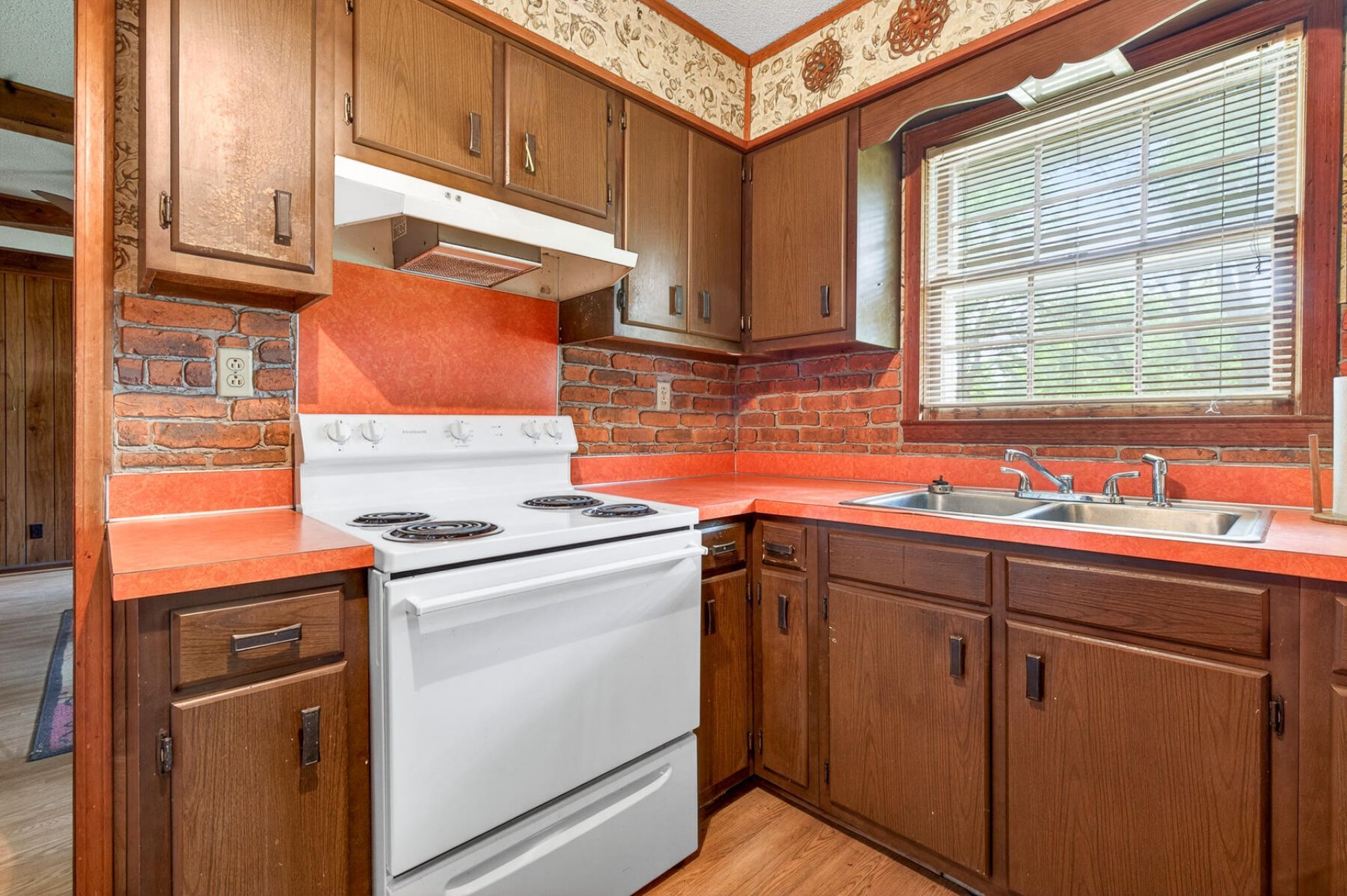 1625 Alexander Circle Photo 25