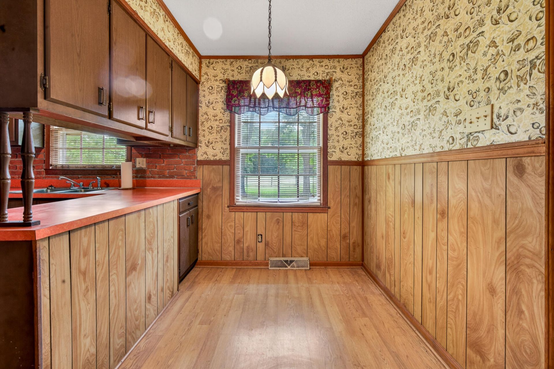 1625 Alexander Circle Photo 26