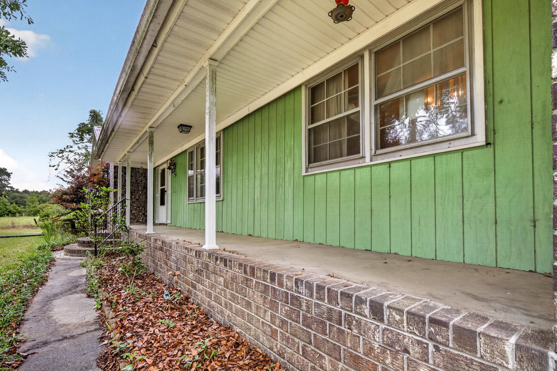1625 Alexander Circle Photo 8