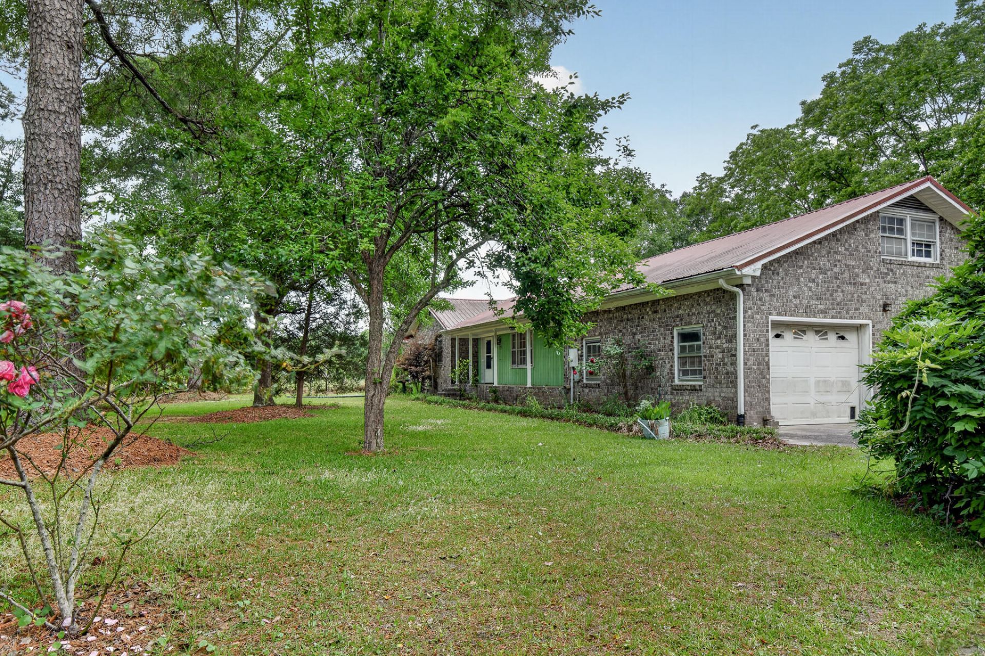 1625 Alexander Circle Photo 9