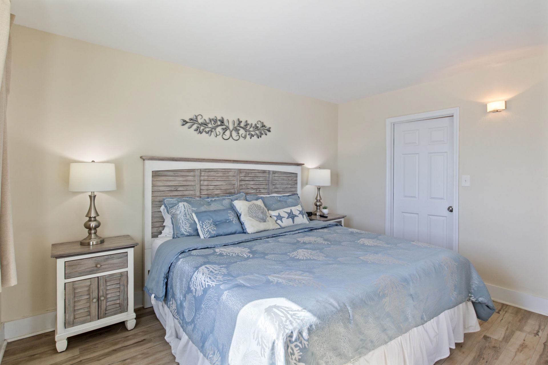 1108 N Waccamaw Dr. Photo 17