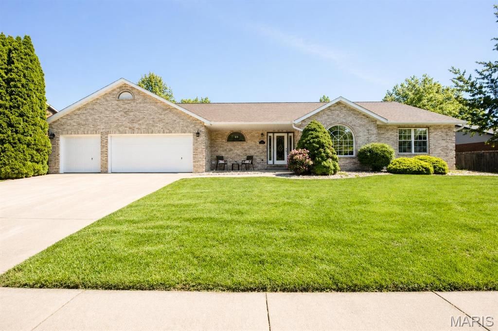 128 Callaway Court, O Fallon, IL 62269 Main Photo