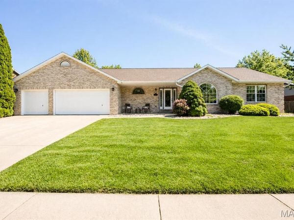 128 Callaway Court, O'Fallon, IL 62269
