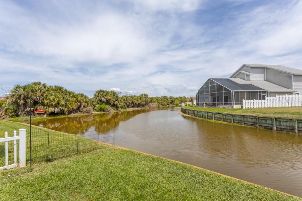 33 Bedford Drive , Palm Coast, FL 32137 Photo