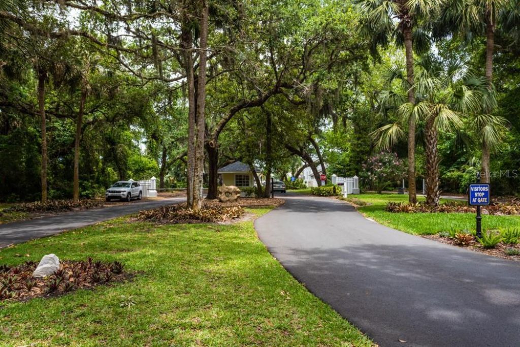 33 Bedford Drive , Palm Coast, FL 32137 Photo