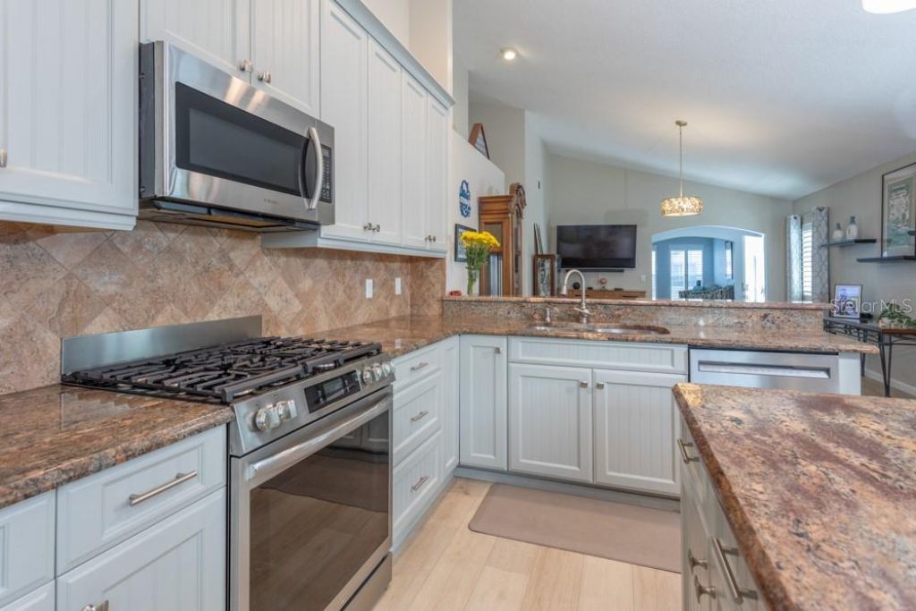 33 Bedford Drive , Palm Coast, FL 32137 Photo