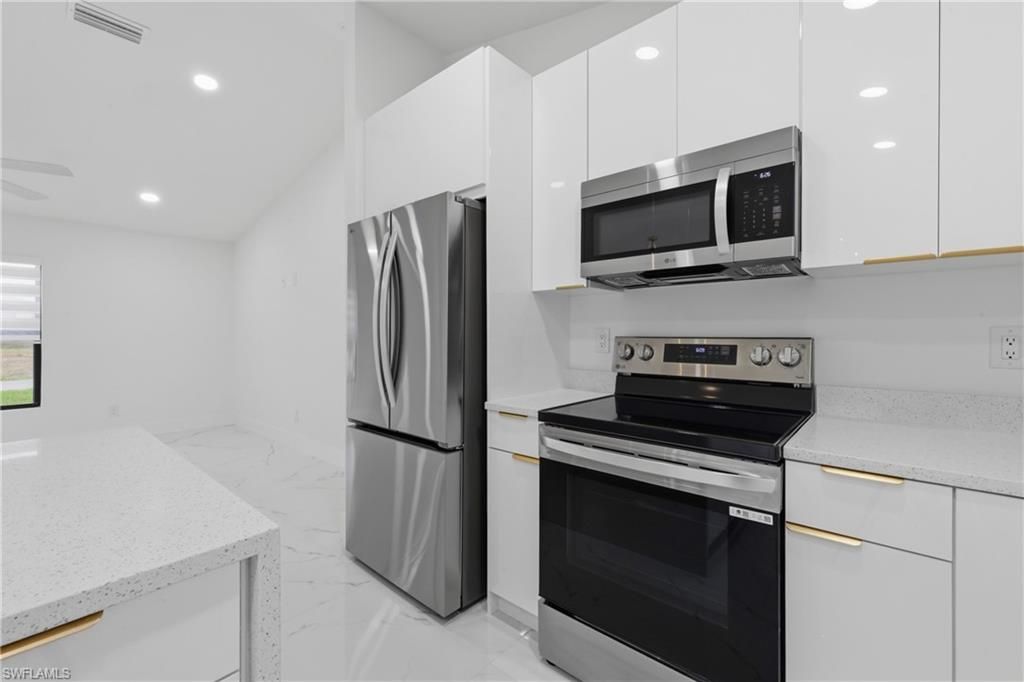 924 NE 20th St, Cape Coral, FL 33909 Photo