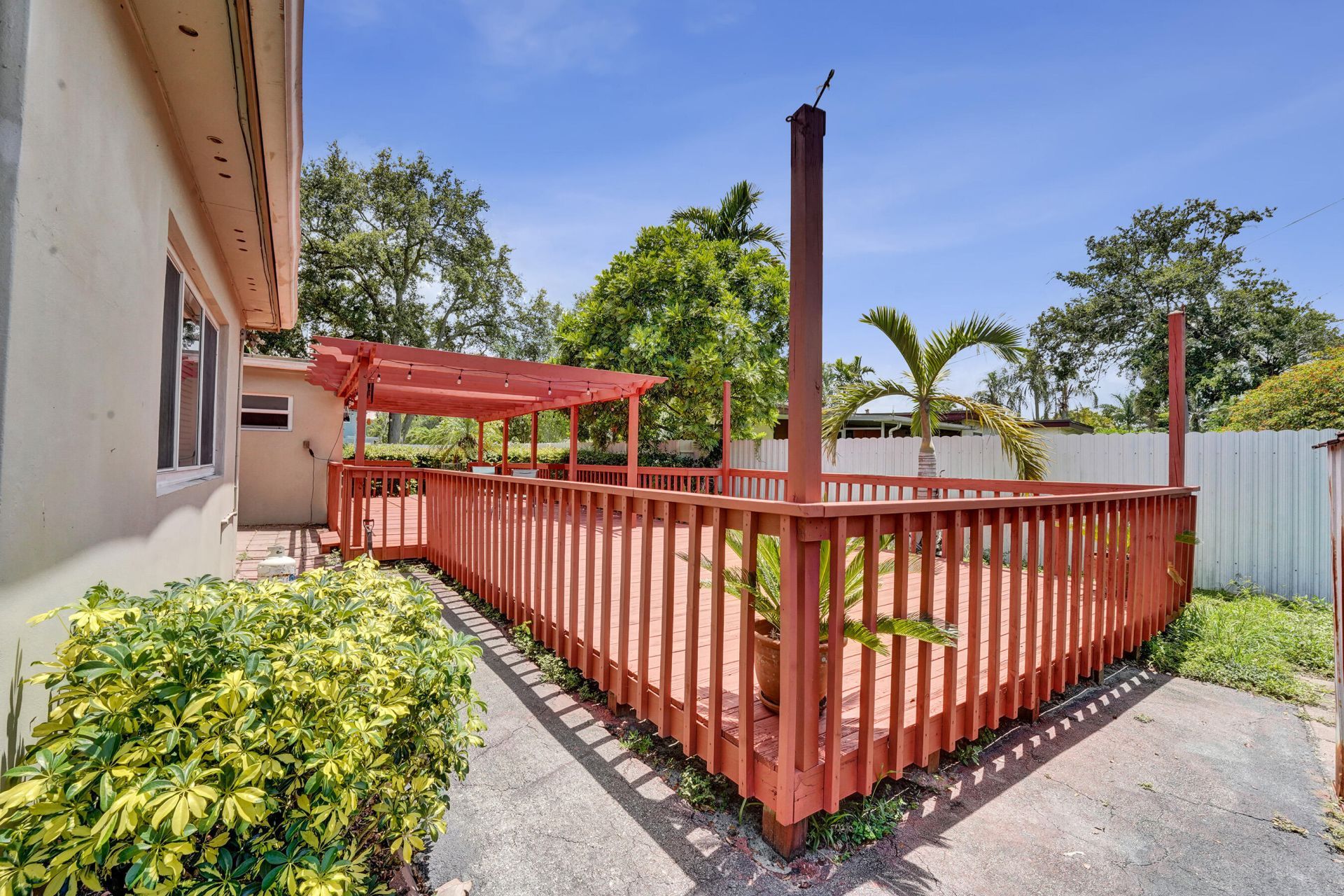9101 SW 52nd Court, Cooper City, FL 33328 Photo