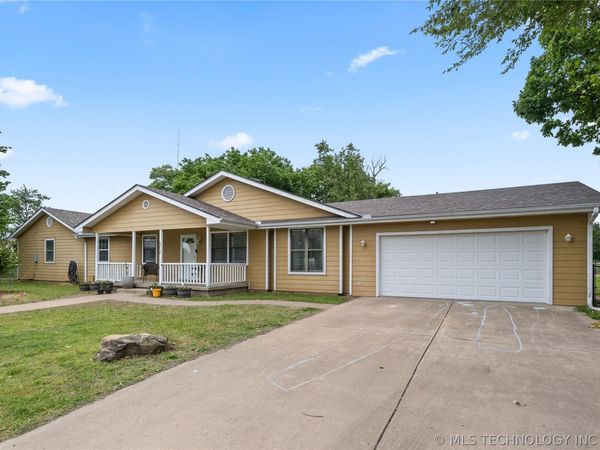 317 County Road 3022 Road, Bartlesville, OK 74003