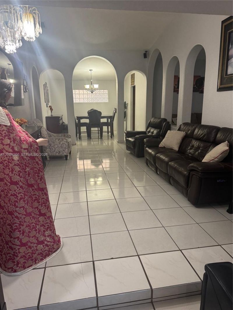 8748 NW 143rd Ter , Miami Lakes, FL 33018 Photo