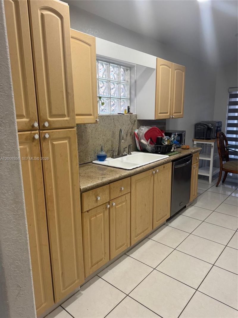 8748 NW 143rd Ter , Miami Lakes, FL 33018 Photo