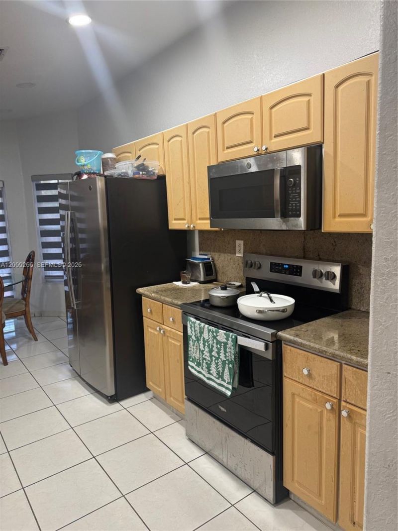 8748 NW 143rd Ter , Miami Lakes, FL 33018 Photo