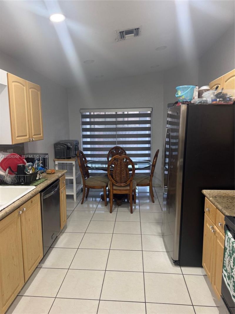 8748 NW 143rd Ter , Miami Lakes, FL 33018 Photo