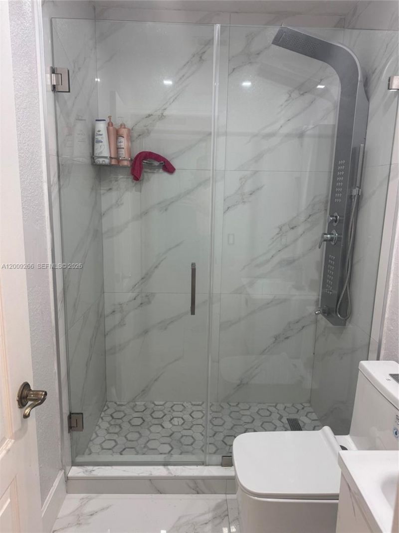8748 NW 143rd Ter , Miami Lakes, FL 33018 Photo