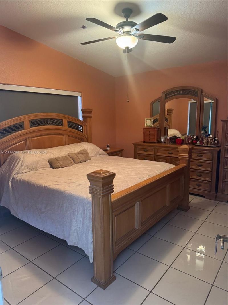 8748 NW 143rd Ter , Miami Lakes, FL 33018 Photo