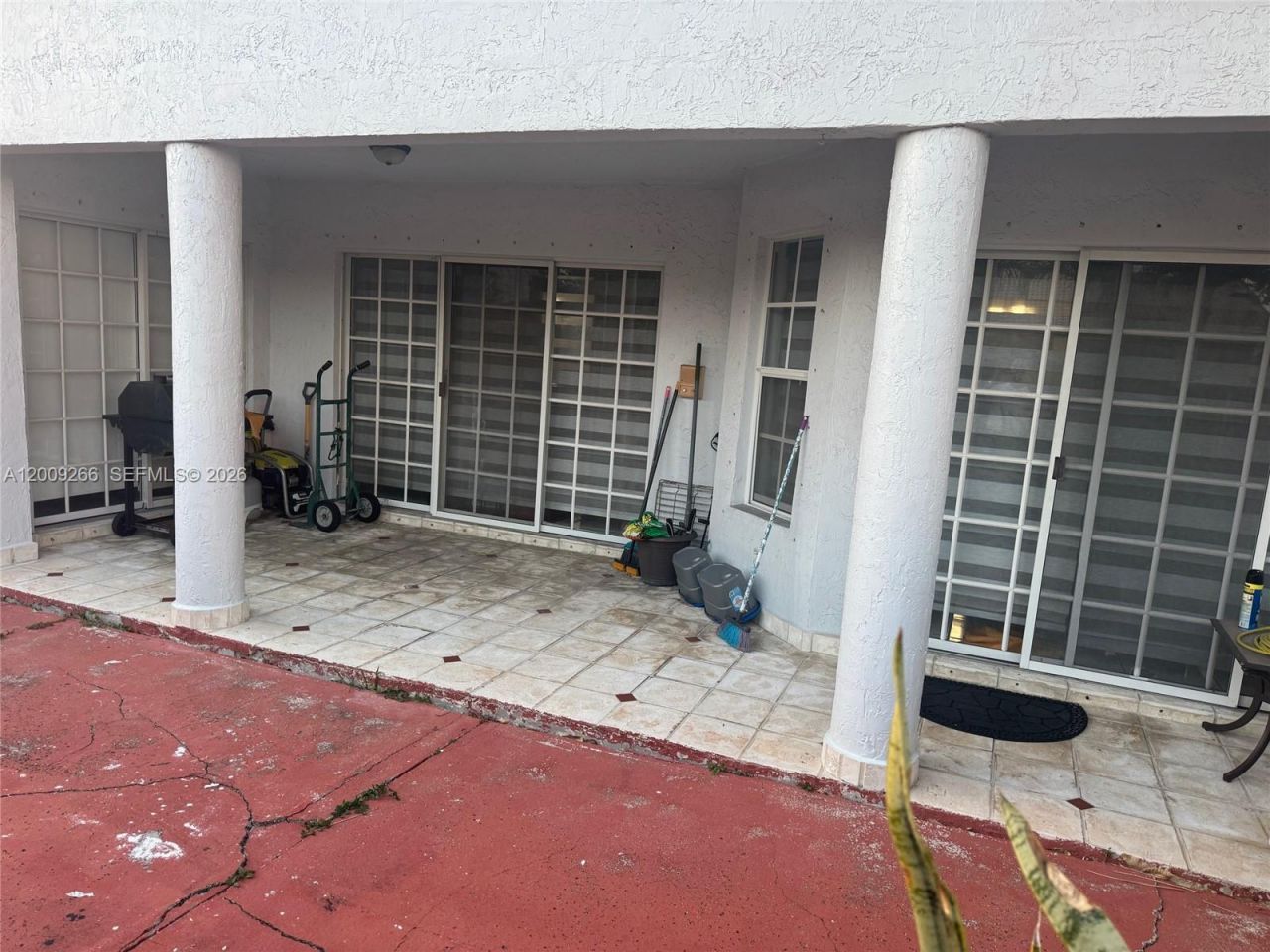 8748 NW 143rd Ter , Miami Lakes, FL 33018 Photo