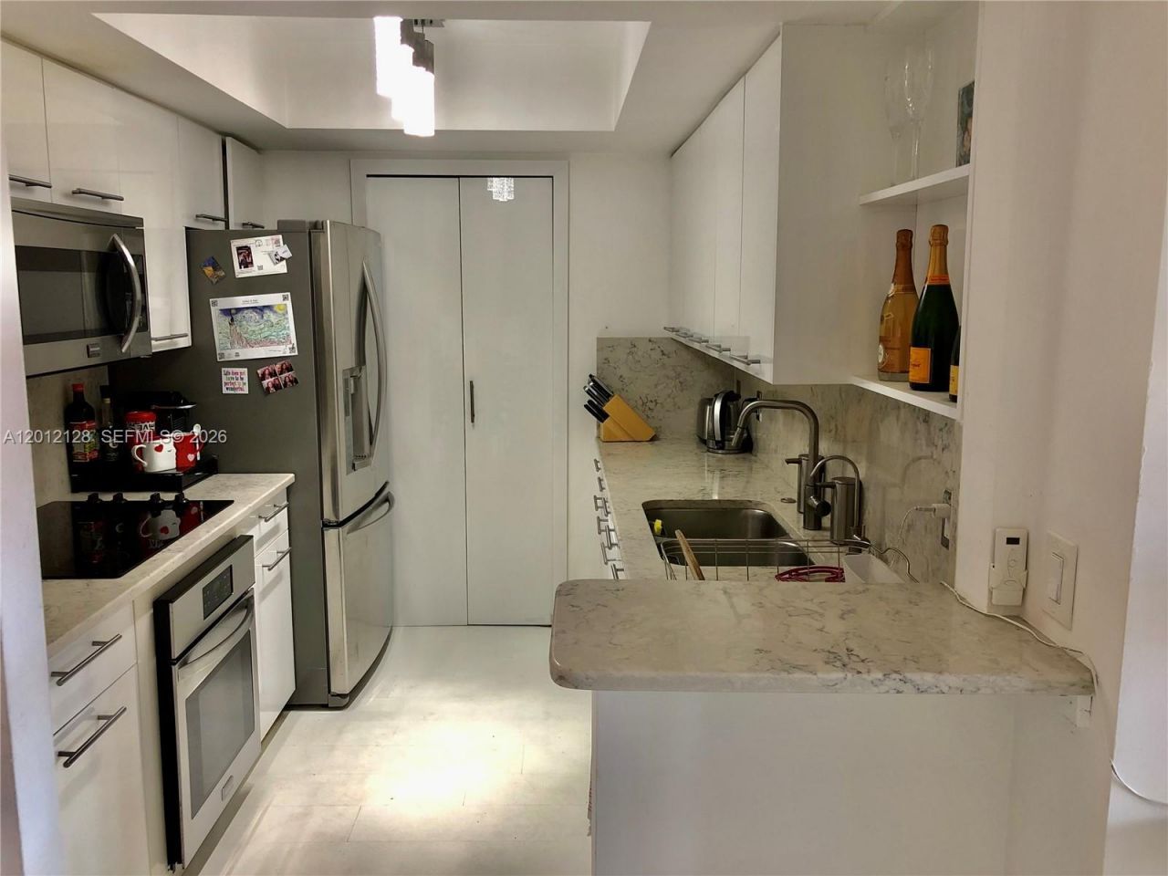 90 Alton Rd , Unit 307, Miami Beach, FL 33139 Photo