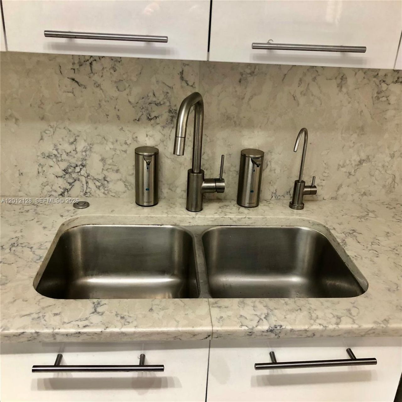 90 Alton Rd , Unit 307, Miami Beach, FL 33139 Photo