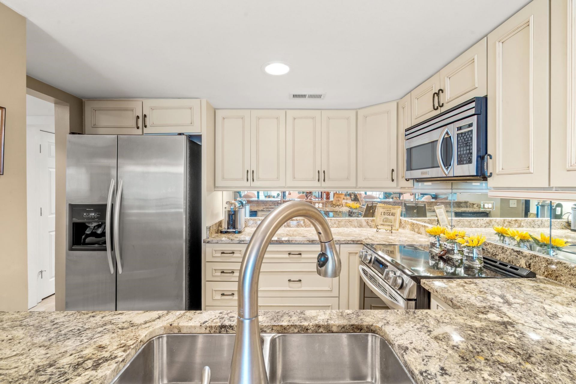 100 Ocean Creek Dr. Photo 15