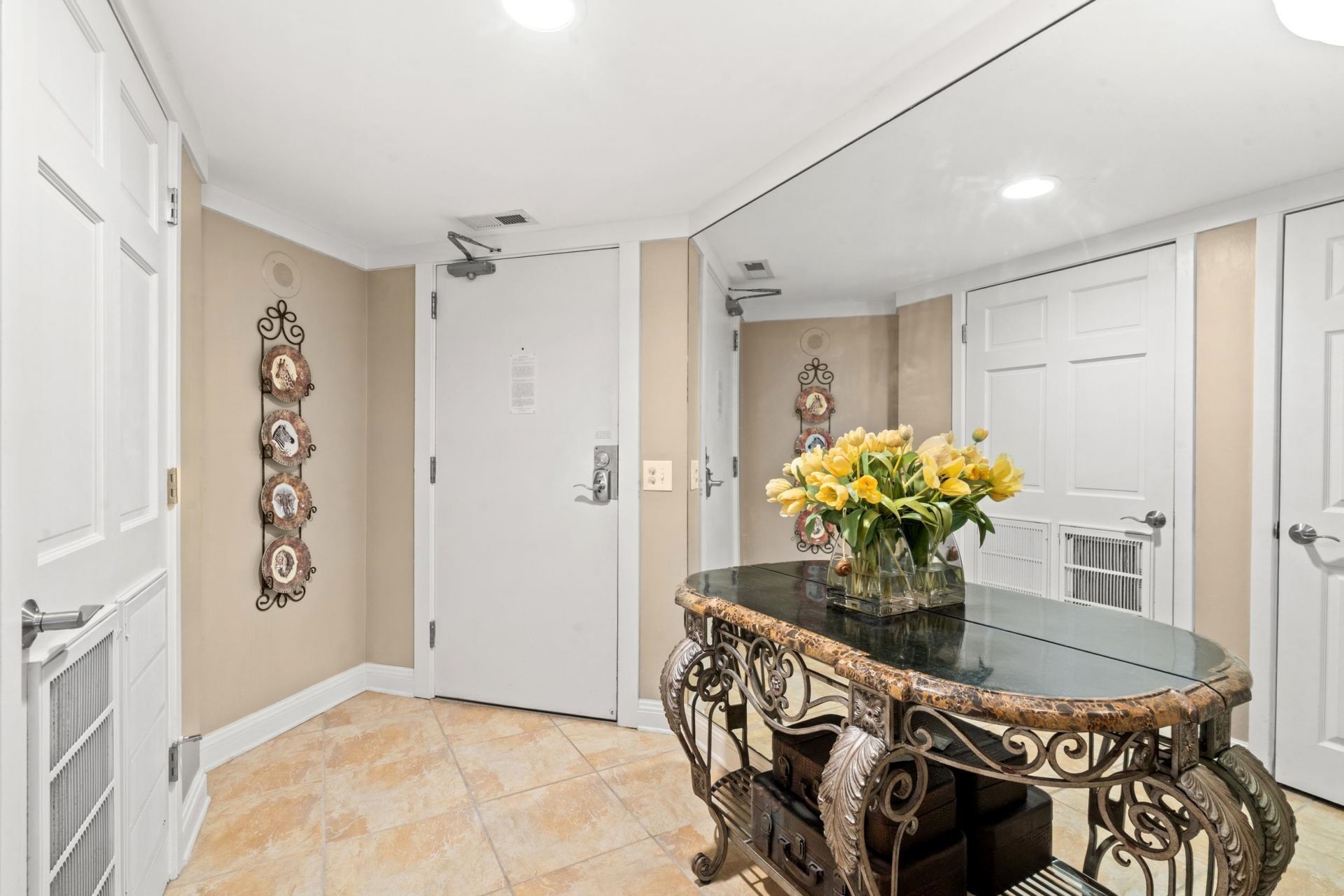 100 Ocean Creek Dr. Photo 16