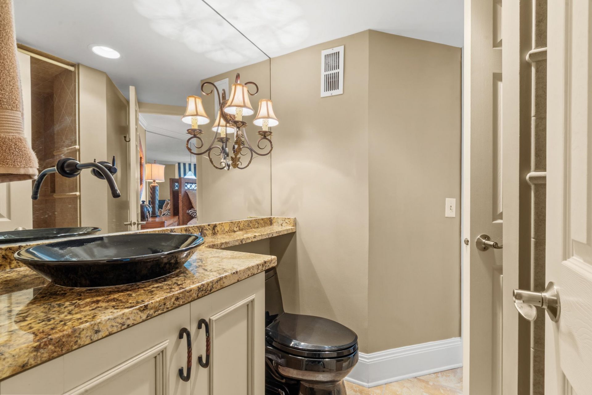 100 Ocean Creek Dr. Photo 28