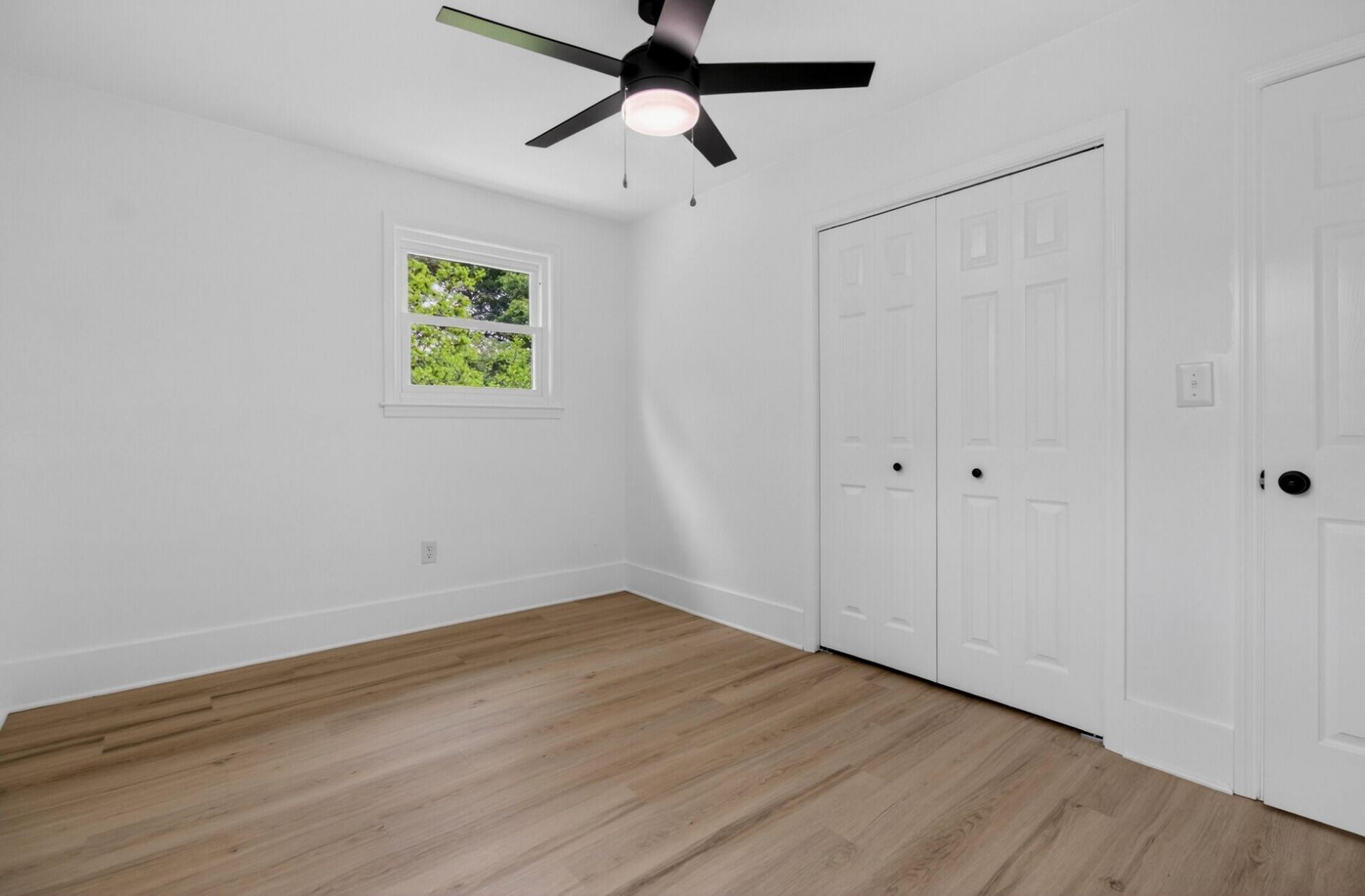 813 Brigantine Drive Photo 19