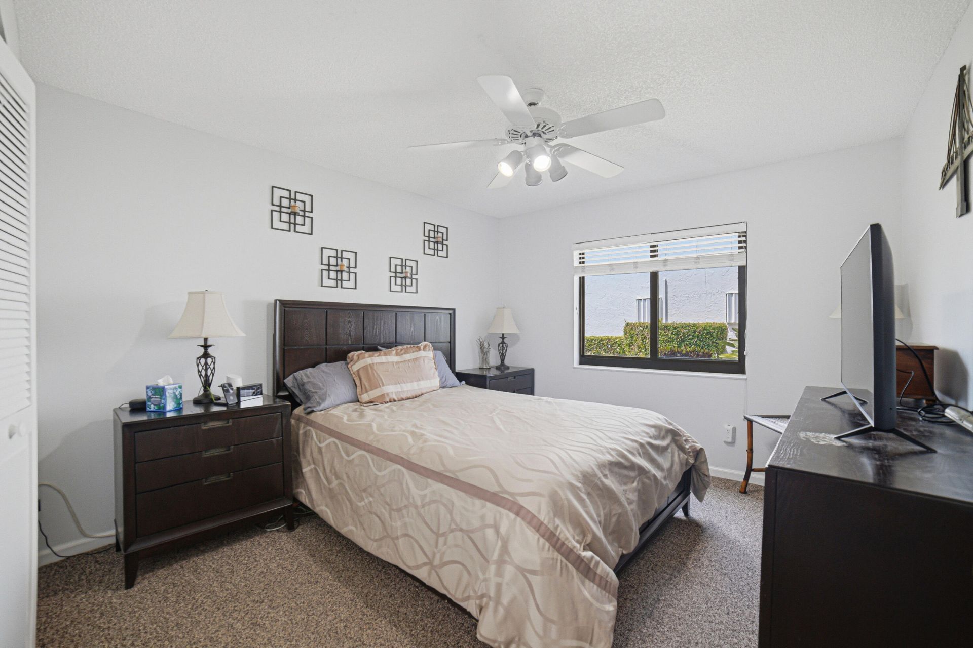 7614 NW 87th Avenue, Tamarac, FL 33321 Photo