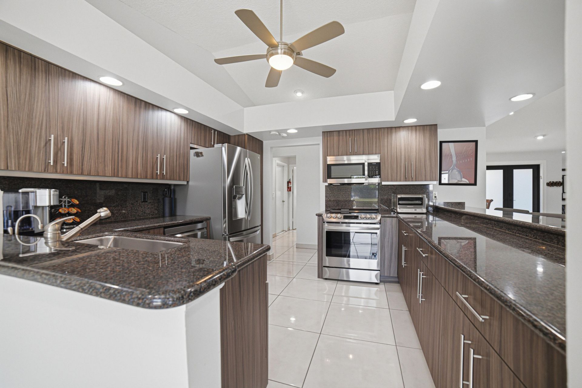 7614 NW 87th Avenue, Tamarac, FL 33321 Photo