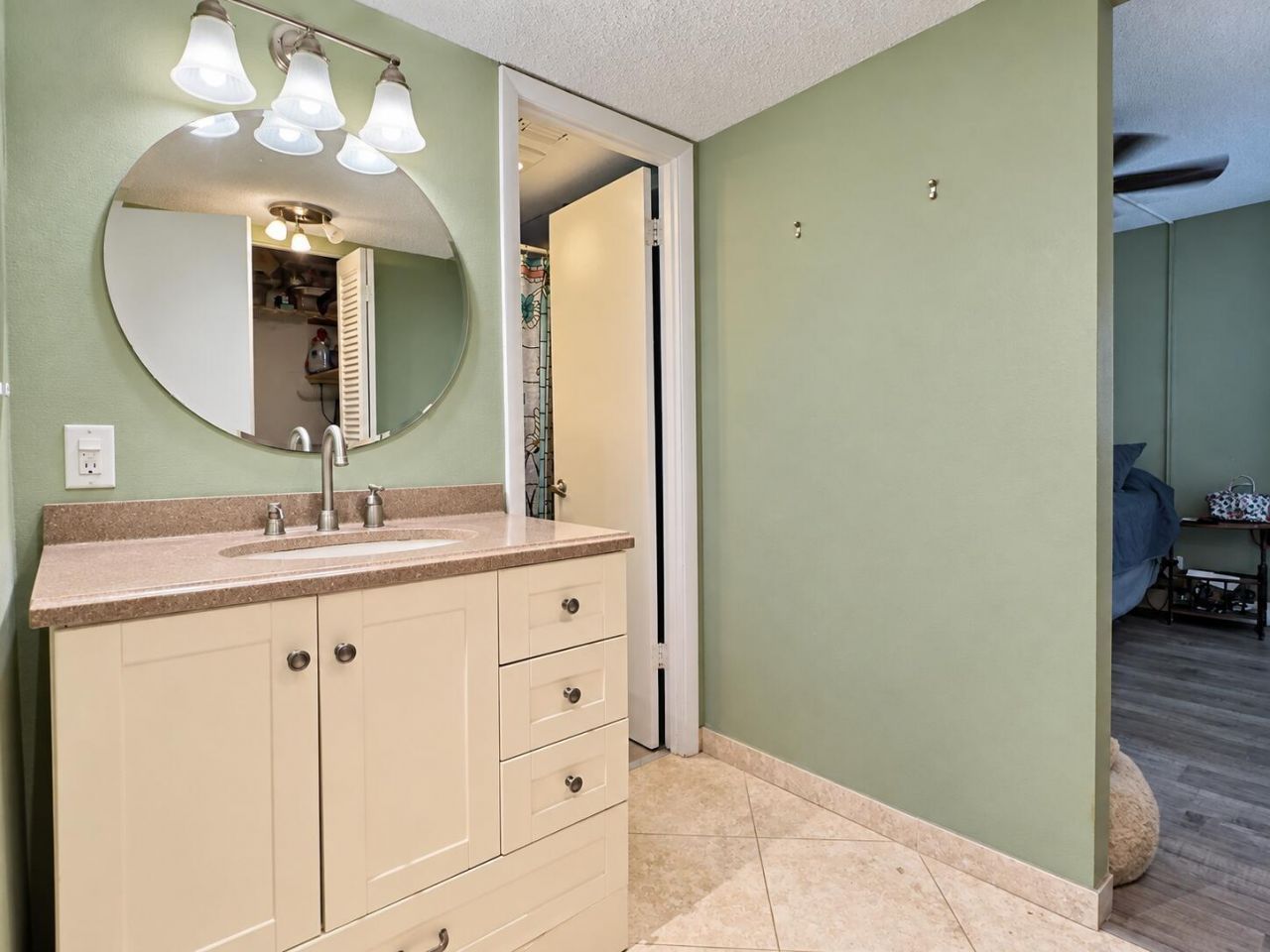 3150 Holiday Springs Boulevard, Unit 8-204, Margate, FL 33063 Photo