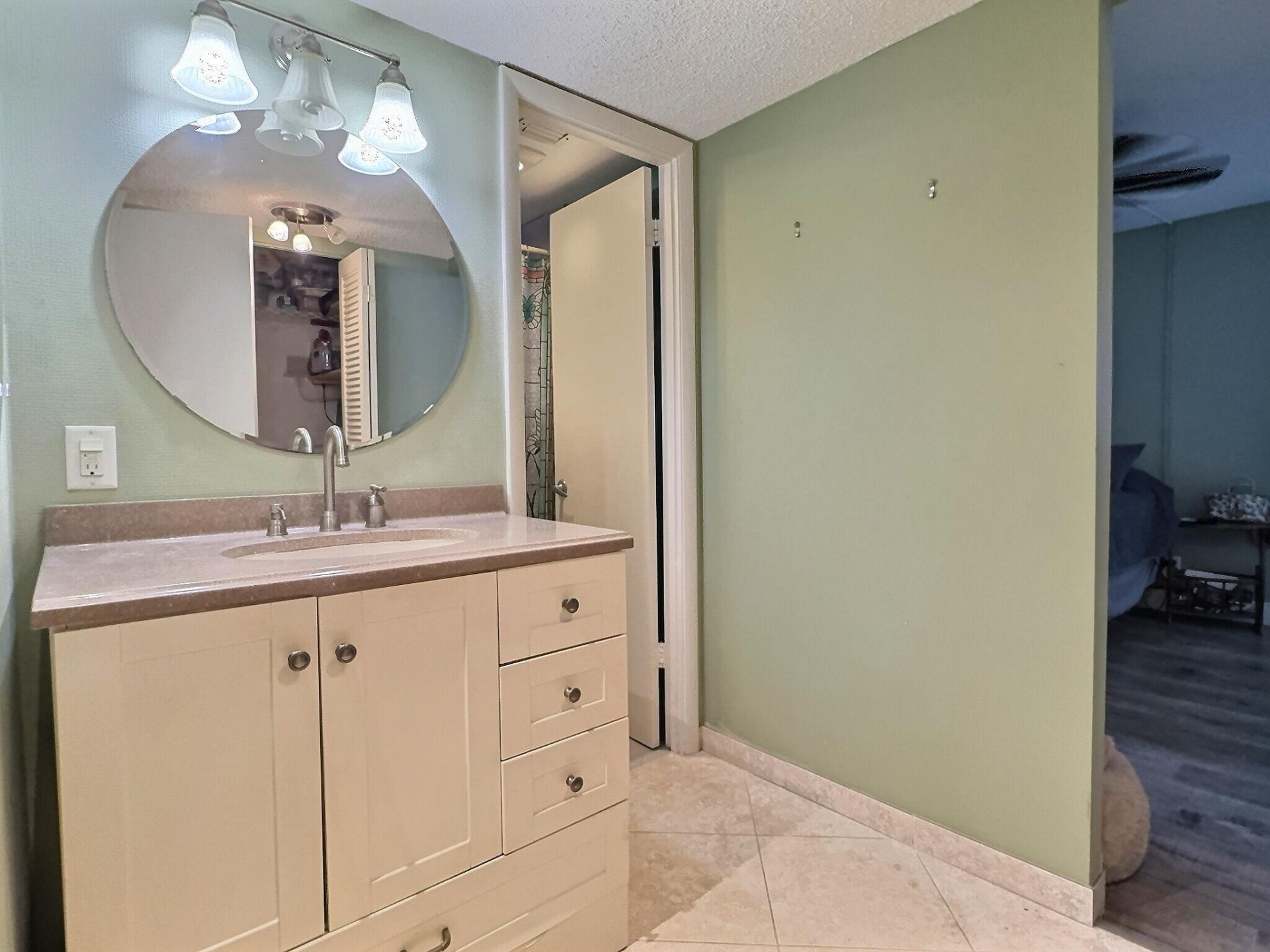 3150 Holiday Springs Boulevard, Unit 8-204, Margate, FL 33063 Photo
