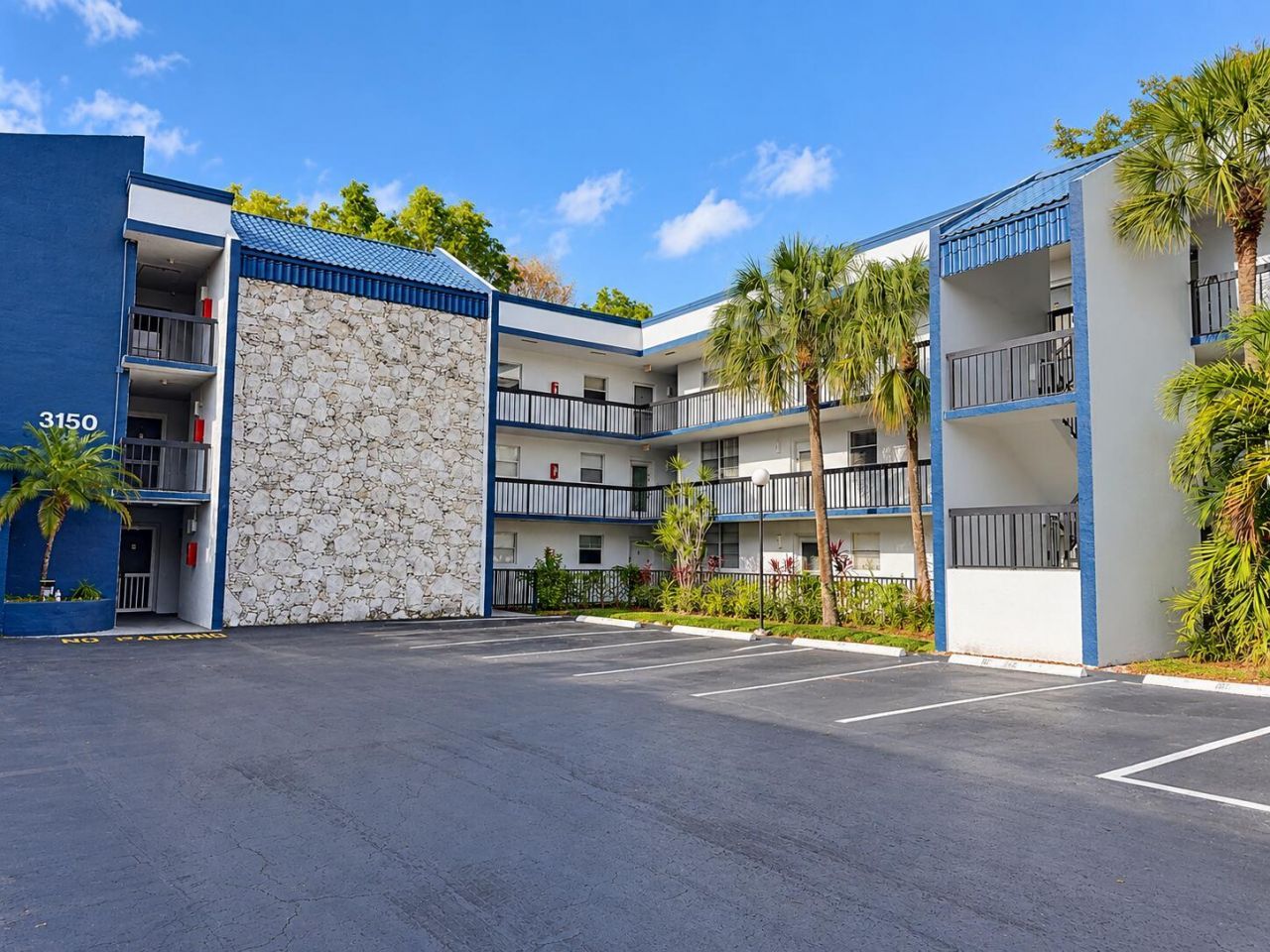 3150 Holiday Springs Boulevard, Unit 8-204, Margate, FL 33063 Photo