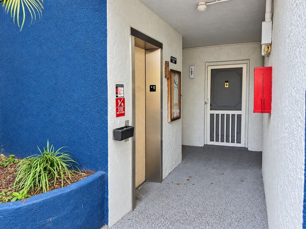 3150 Holiday Springs Boulevard, Unit 8-204, Margate, FL 33063 Photo