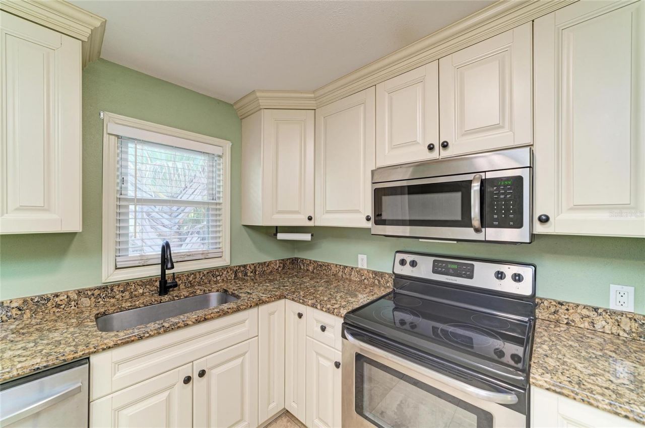 3710 Rilma Avenue, Sarasota, FL 34234 Photo