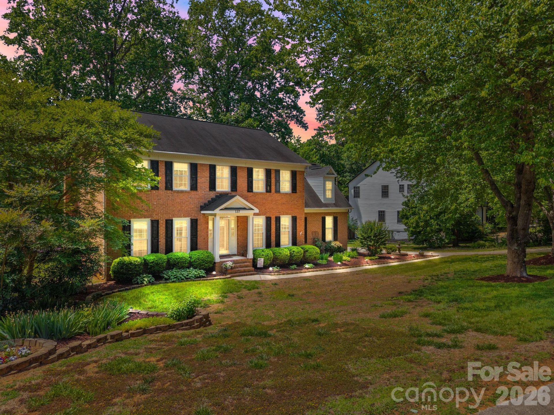 137 Paseo Drive, Mooresville, NC 28117 Main Photo