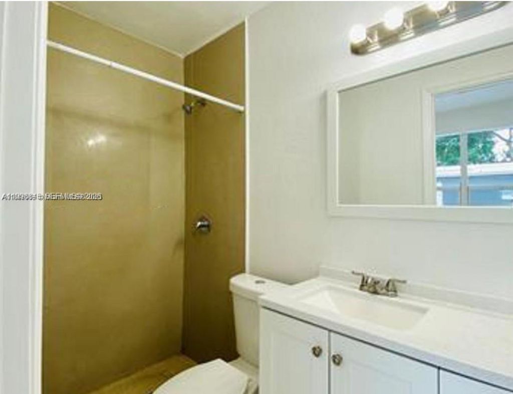 2996 NW 93rd St , Unit C, Miami, FL 33147 Photo