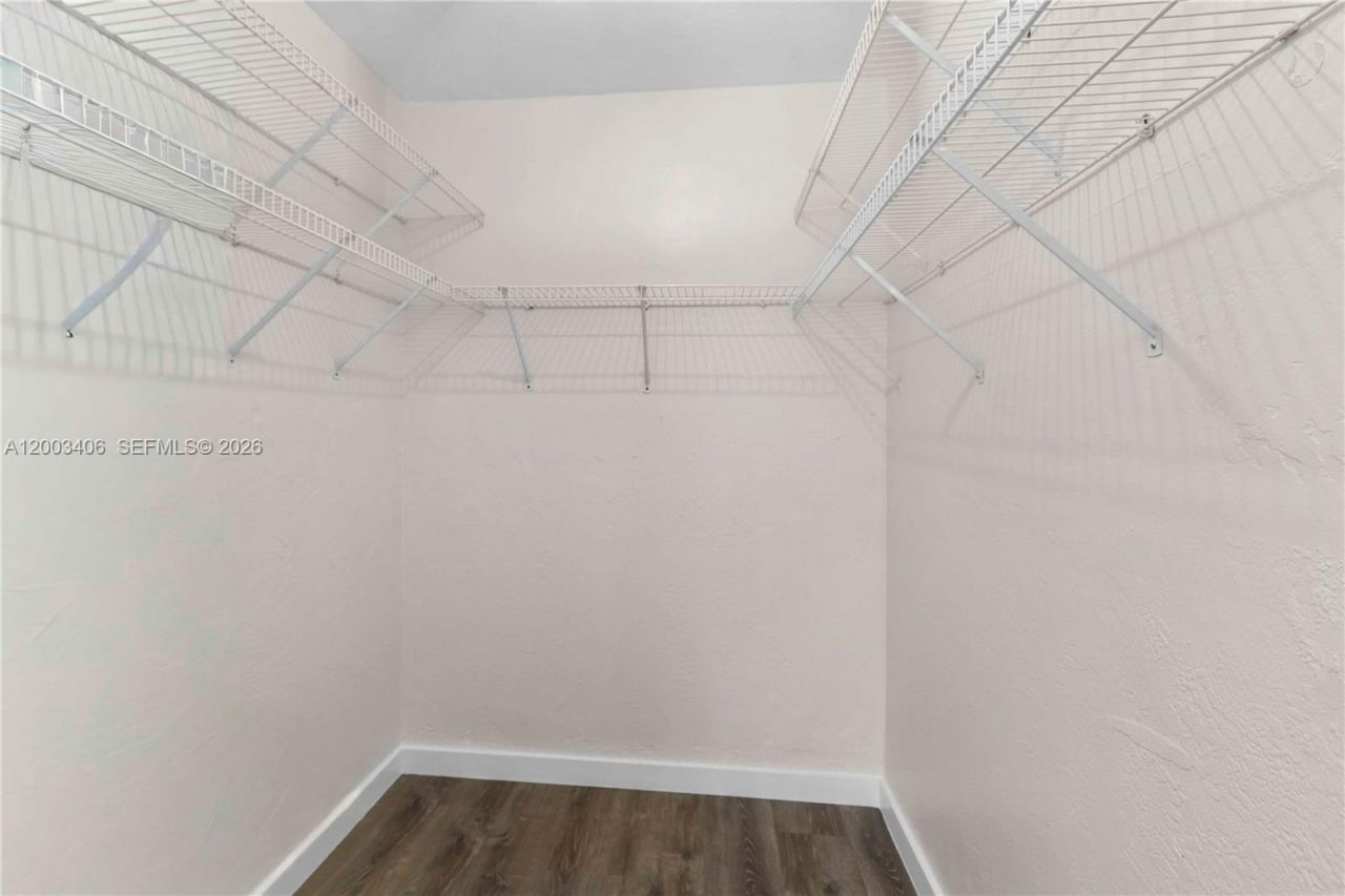 8701 SW 141st St, Unit L8, Palmetto Bay, FL 33176 Photo