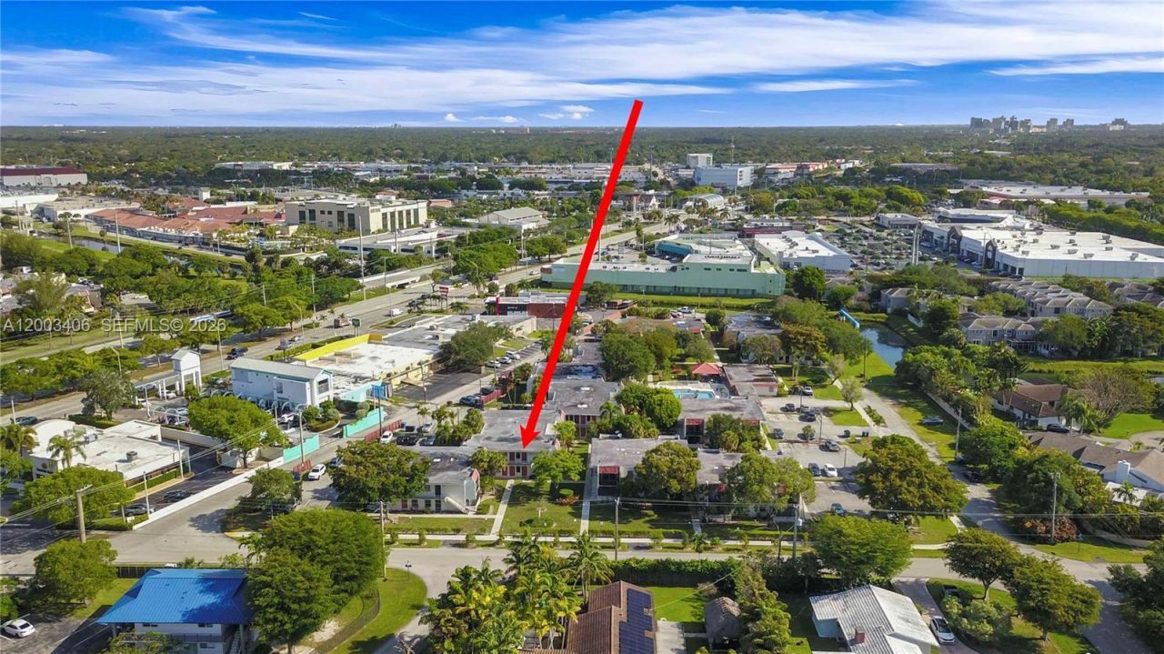 8701 SW 141st St, Unit L8, Palmetto Bay, FL 33176 Photo