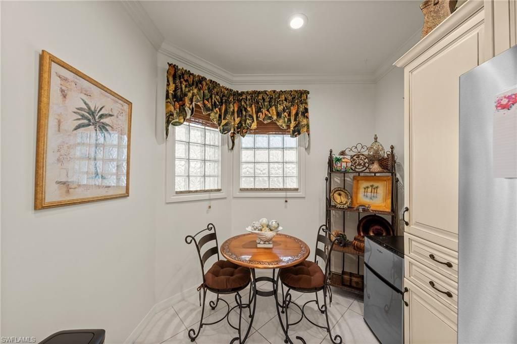 8239 Parkstone Pl, Unit 102, Naples, FL 34120 Photo