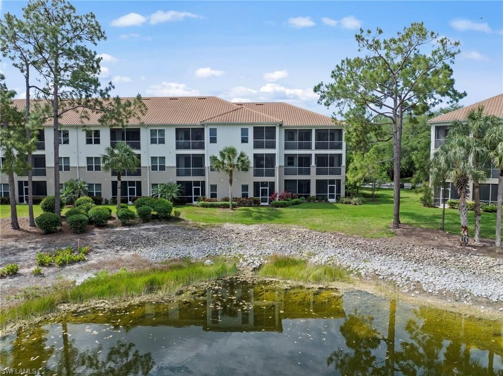 8239 Parkstone Pl, Unit 102, Naples, FL 34120 Photo