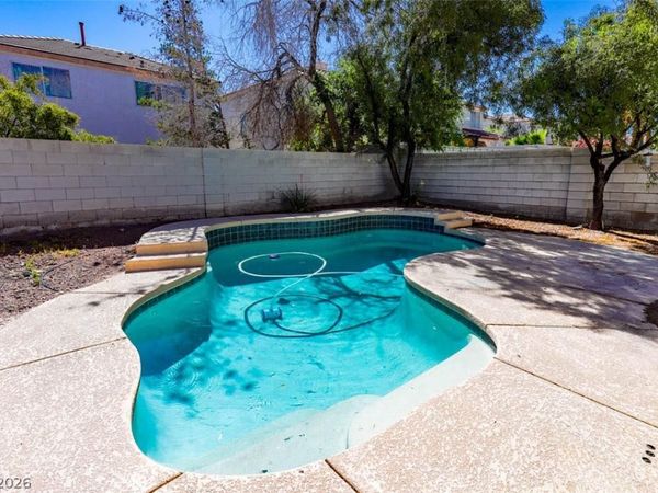 10158 Grape Ivy Court, Las Vegas, NV 89183