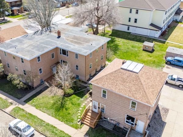 536/538/550 1st Street W, Dickinson, ND 58601