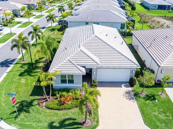 11673 SW Oceanus Boulevard, Port St. Lucie, FL 34987