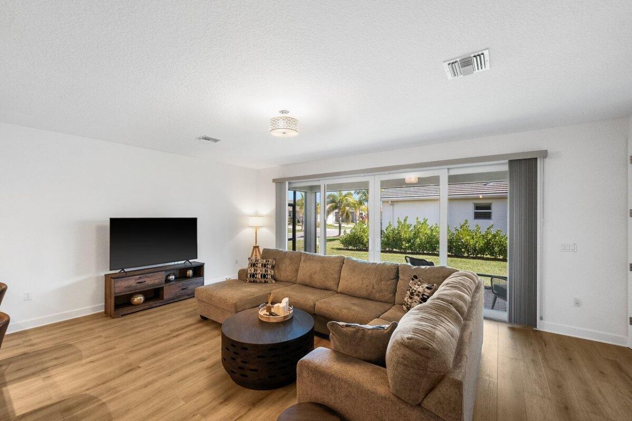 11673 SW Oceanus Boulevard, Port Saint Lucie, FL 34987 Photo