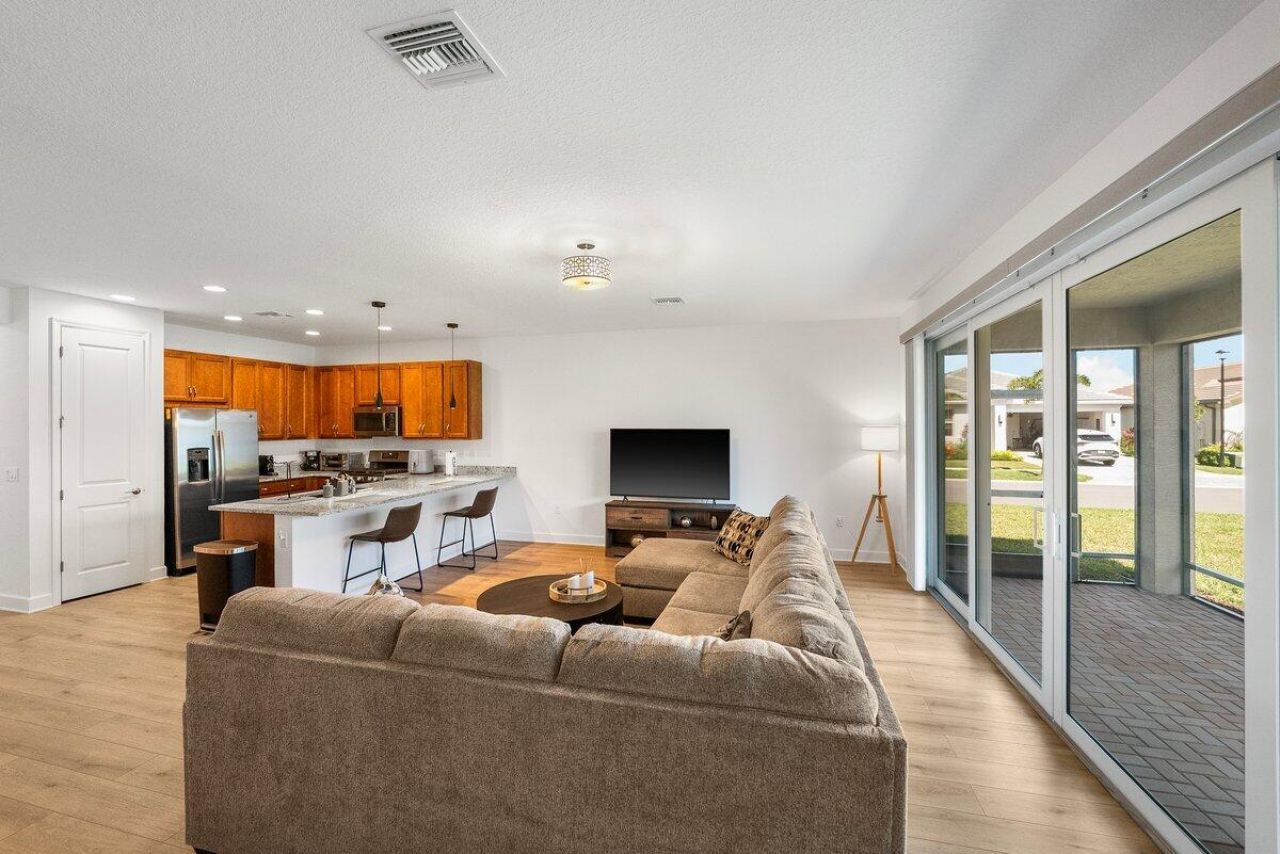 11673 SW Oceanus Boulevard, Port Saint Lucie, FL 34987 Photo