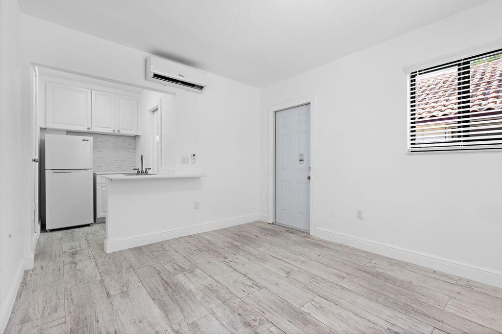 4328 SW 9th Terrace, Miami, FL 33134 Photo