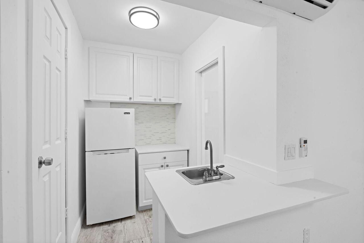 4328 SW 9th Terrace, Miami, FL 33134 Photo
