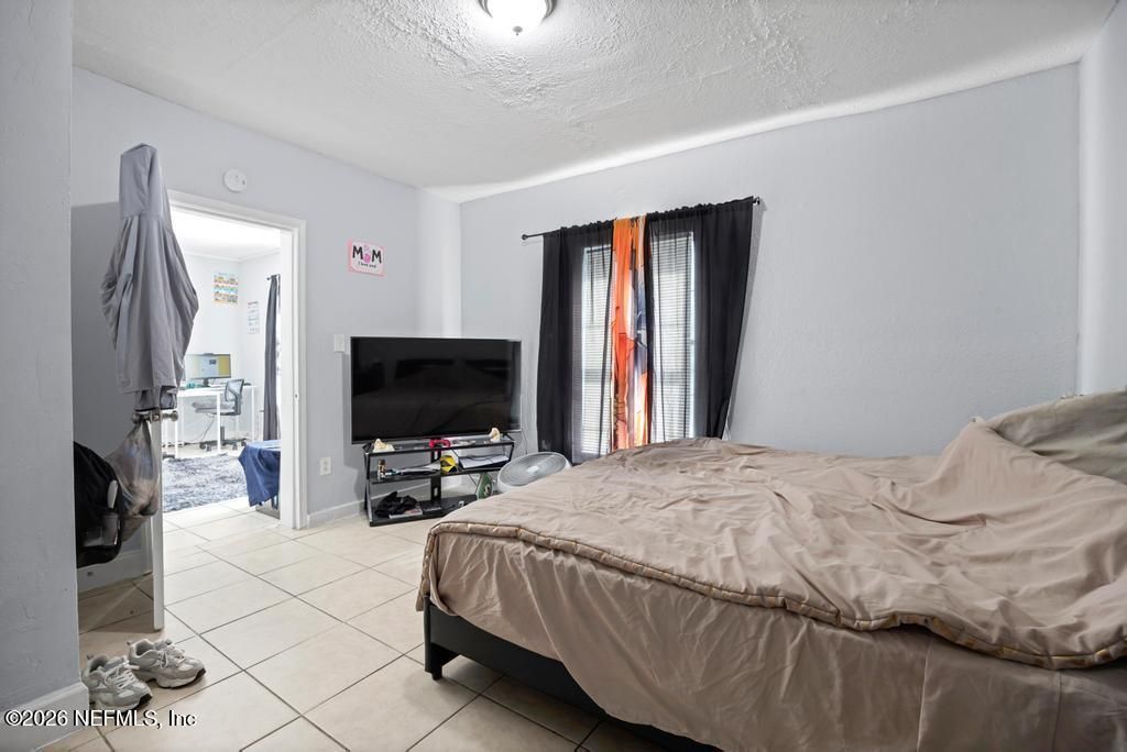 5210 Dodge Road, Jacksonville, FL 32209 Photo
