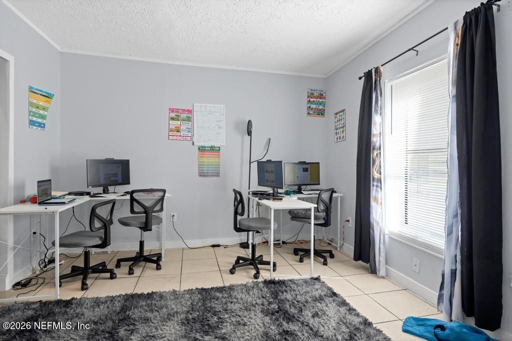 5210 Dodge Road, Jacksonville, FL 32209 Photo