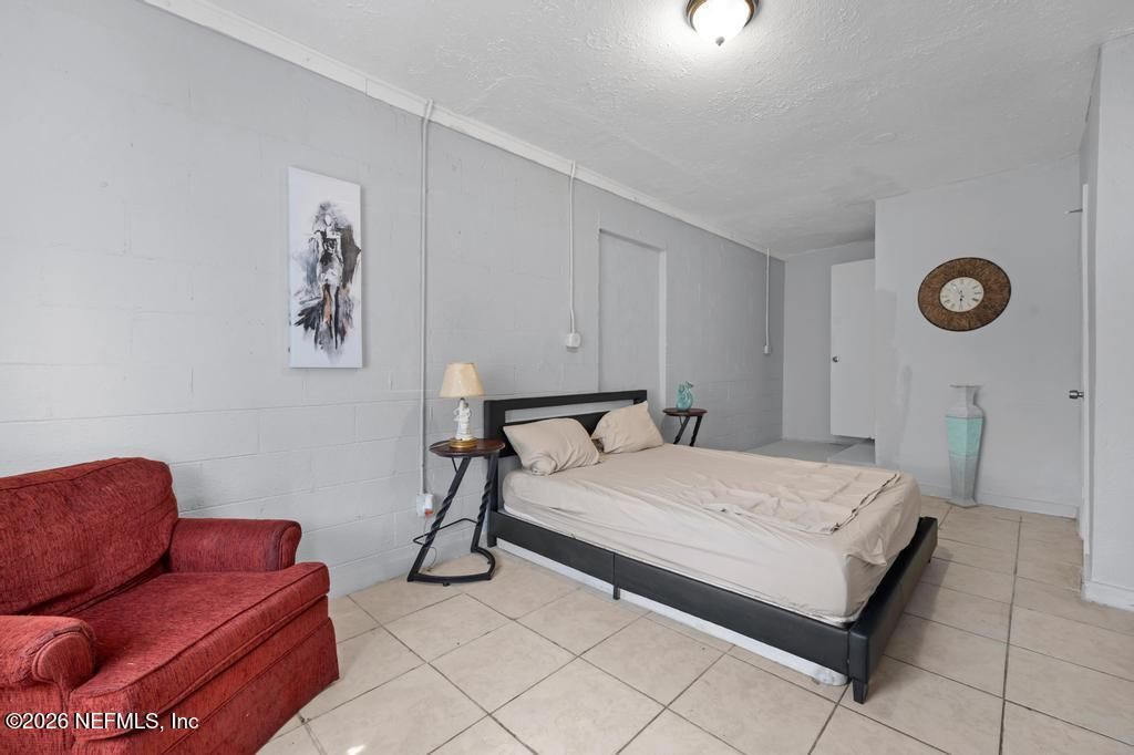 5210 Dodge Road, Jacksonville, FL 32209 Photo